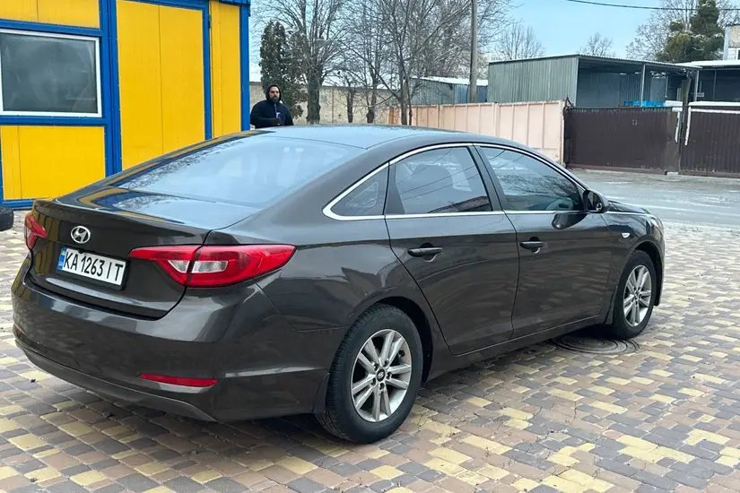 Hyundai Sonata  LF