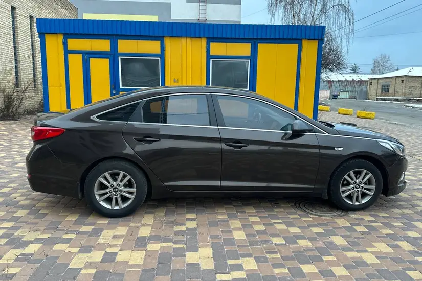 Hyundai Sonata  LF