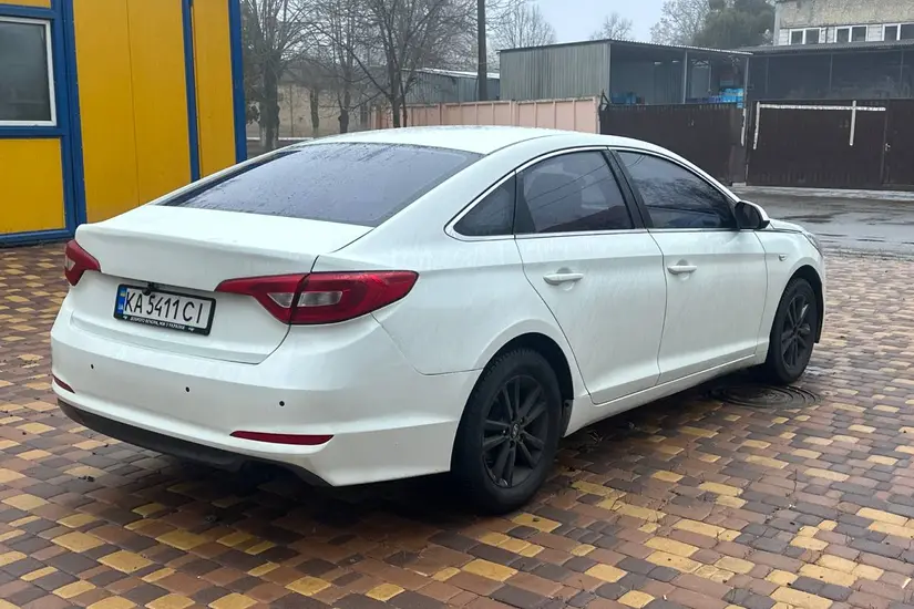 Hyundai Sonata  LF