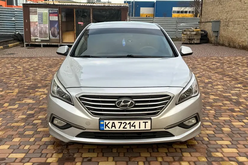 Hyundai Sonata  LF