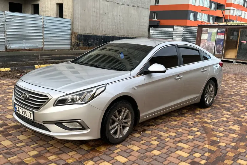 Hyundai Sonata  LF