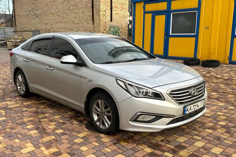 Hyundai Sonata  LF