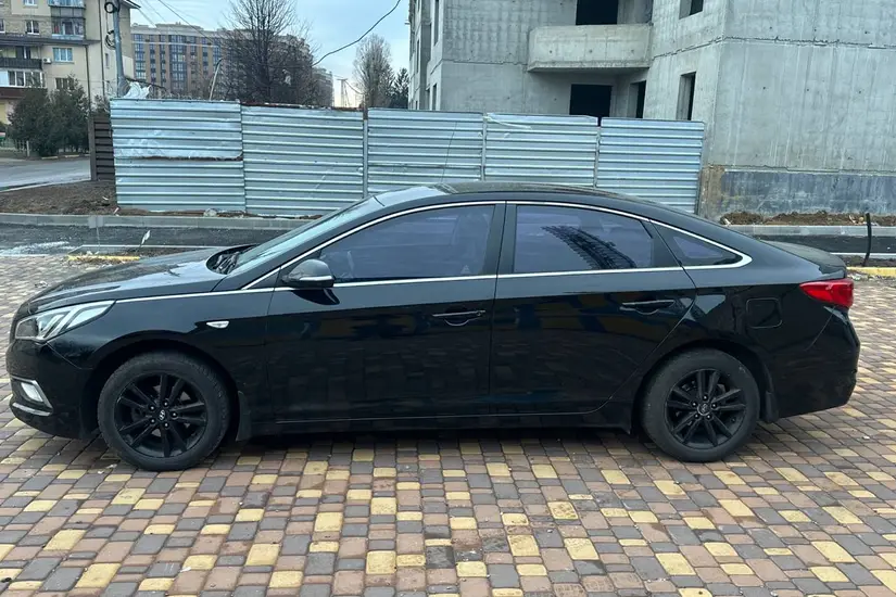 Hyundai Sonata  LF