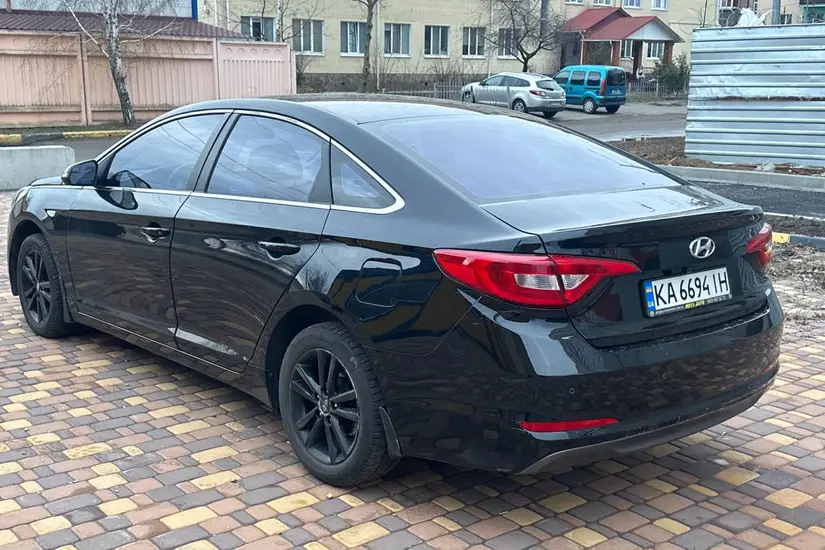 Hyundai Sonata  LF