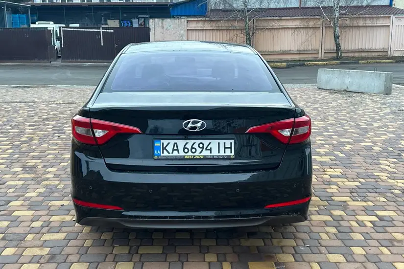 Hyundai Sonata  LF