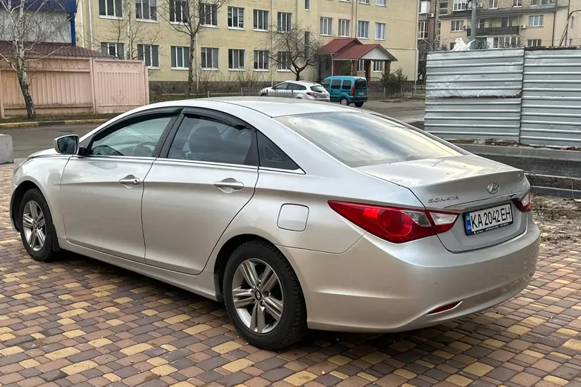 Hyundai Sonata