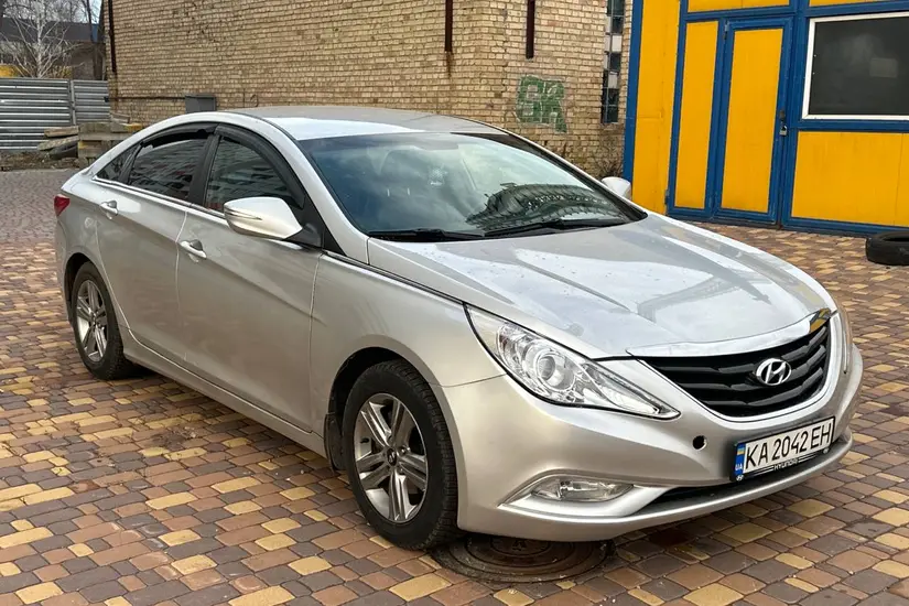 Hyundai Sonata
