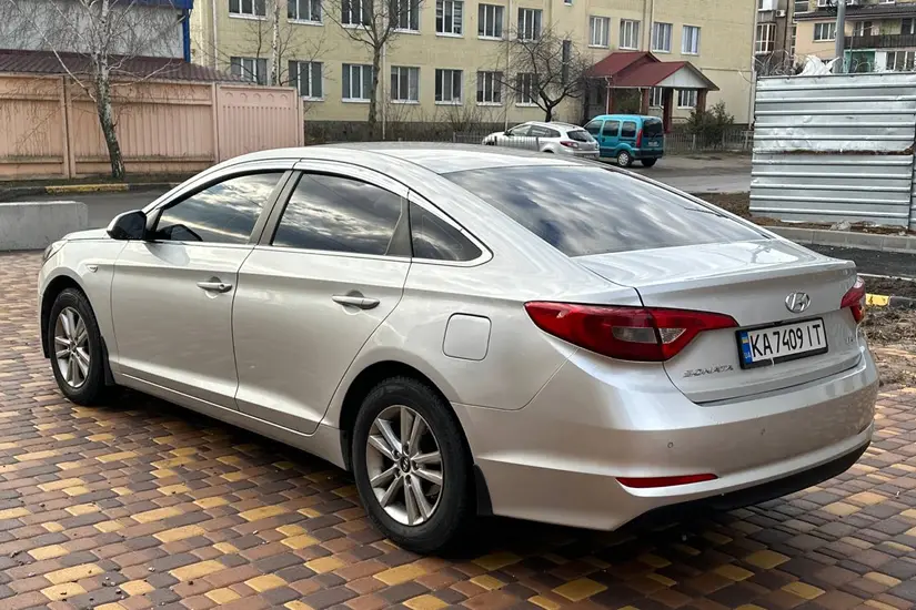 Hyundai Sonata  LF