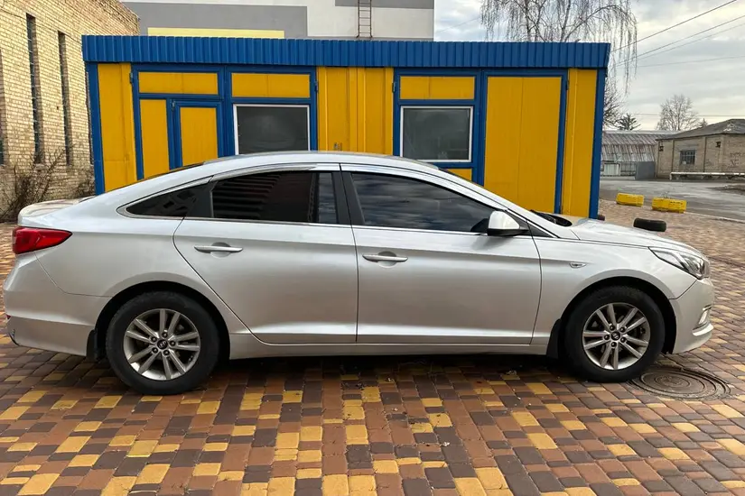 Hyundai Sonata  LF