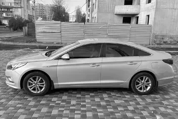 Hyundai Sonata  LF