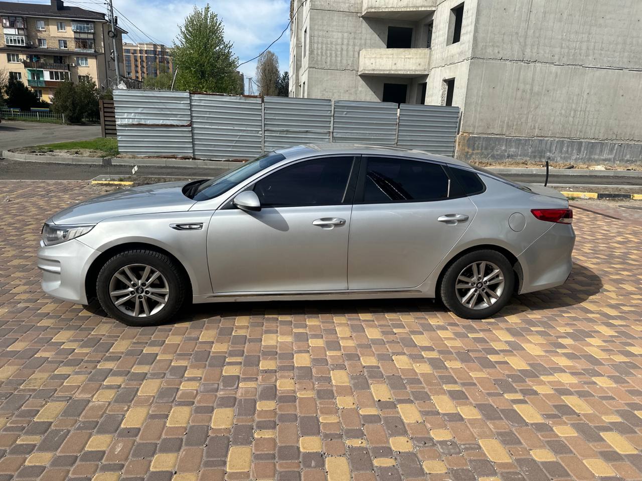 Kia K5