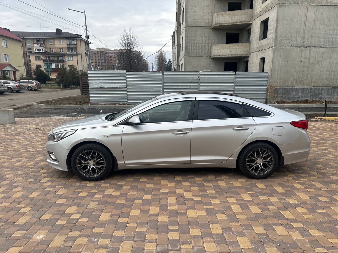Hyundai Sonata  LF