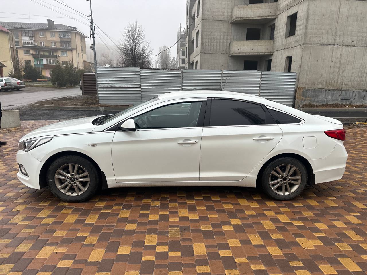 Hyundai Sonata  LF