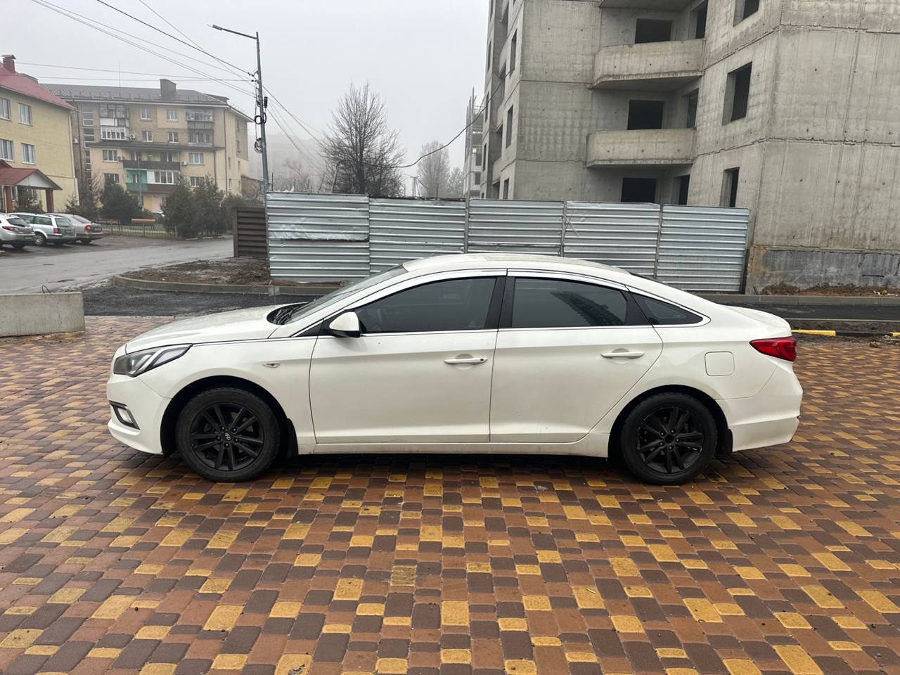 Hyundai Sonata  LF