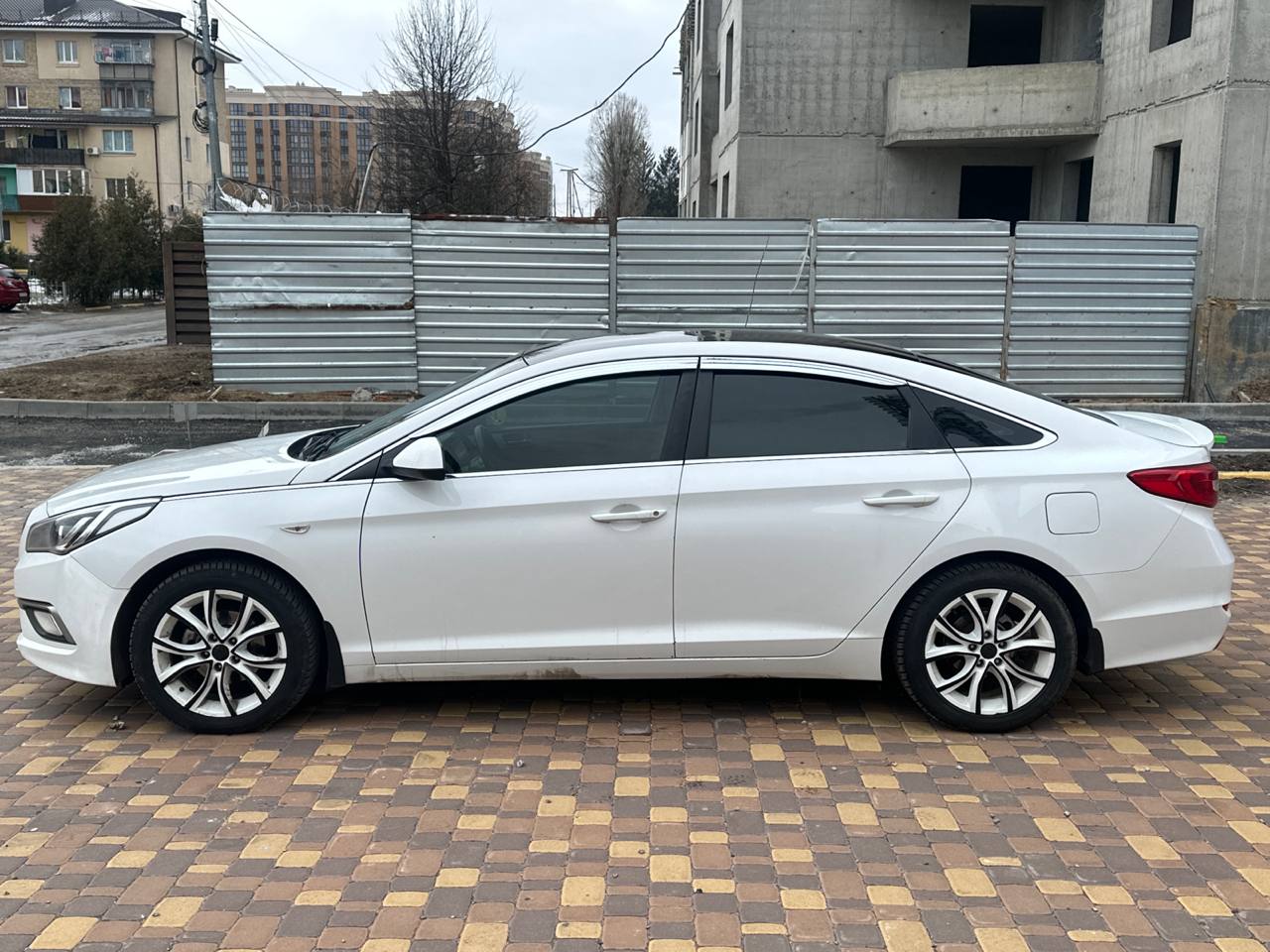 Hyundai Sonata  LF