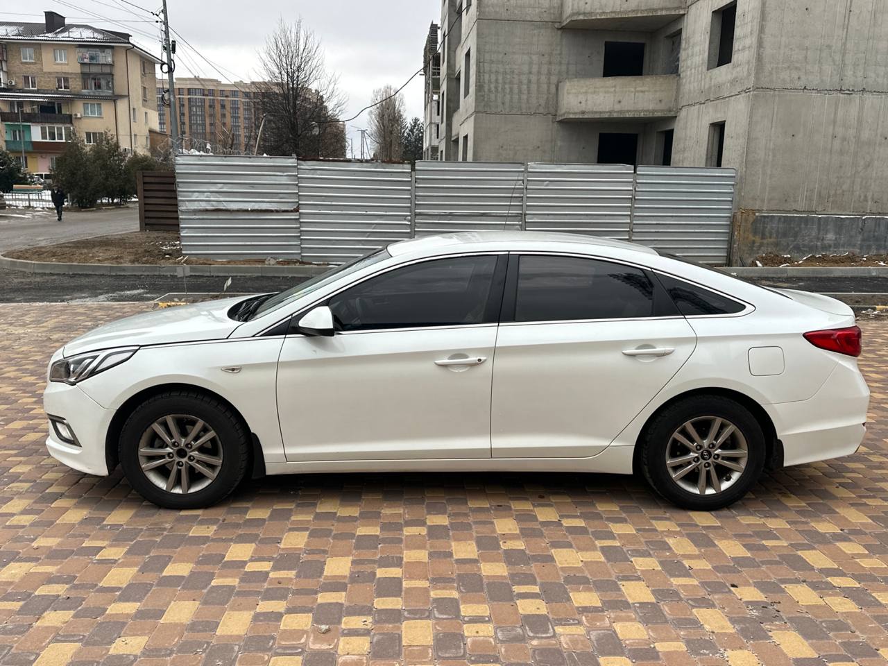 Hyundai Sonata  LF
