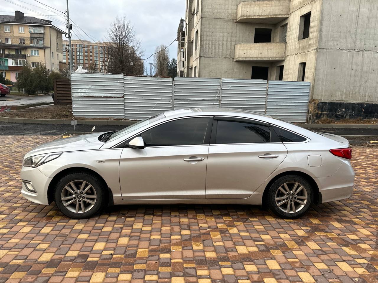 Hyundai Sonata  LF